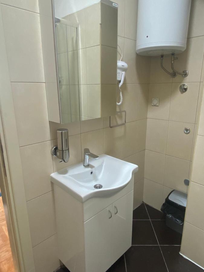 Aleksei Apartmani Belgrado Exterior foto